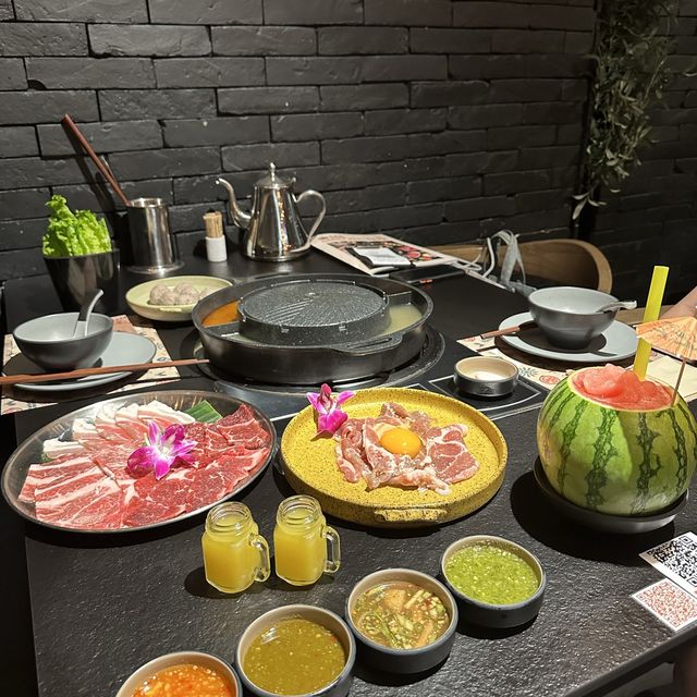 銅鑼灣｜火鍋｜燒肉｜現場仲有歌聽