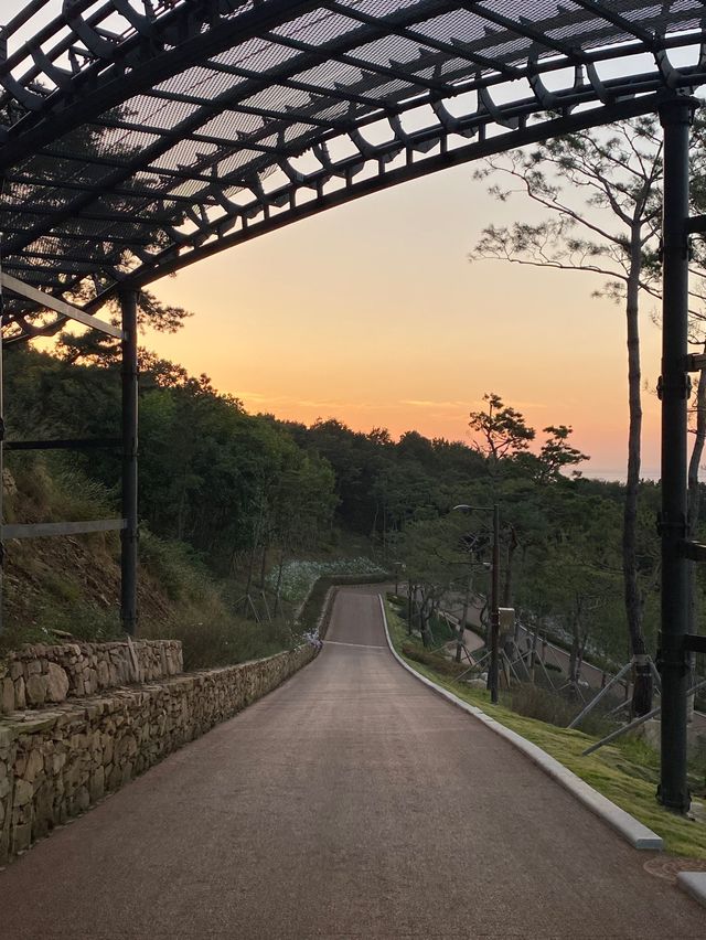 모노레일을 타고 올라갈 수 있는, 화개정원