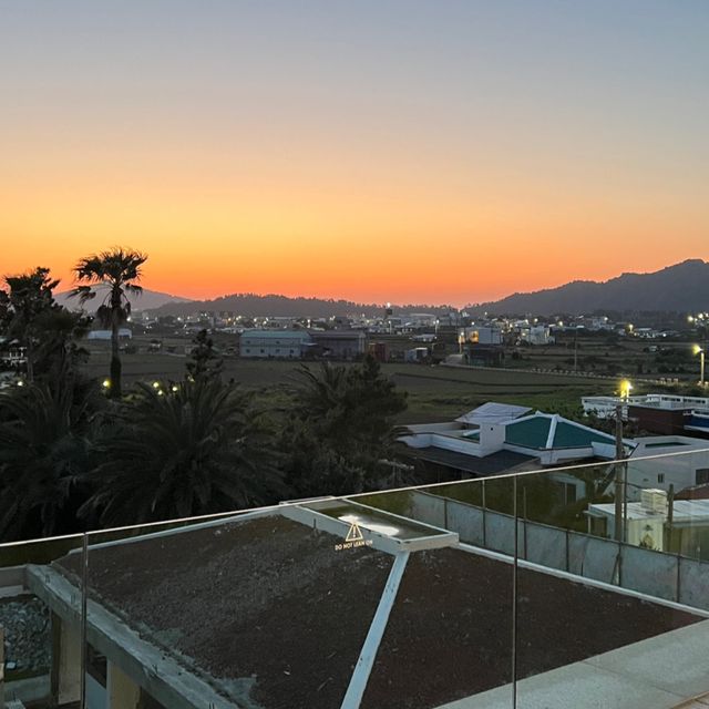 🇰🇷 Sunset spot opposite Viewst Cafe