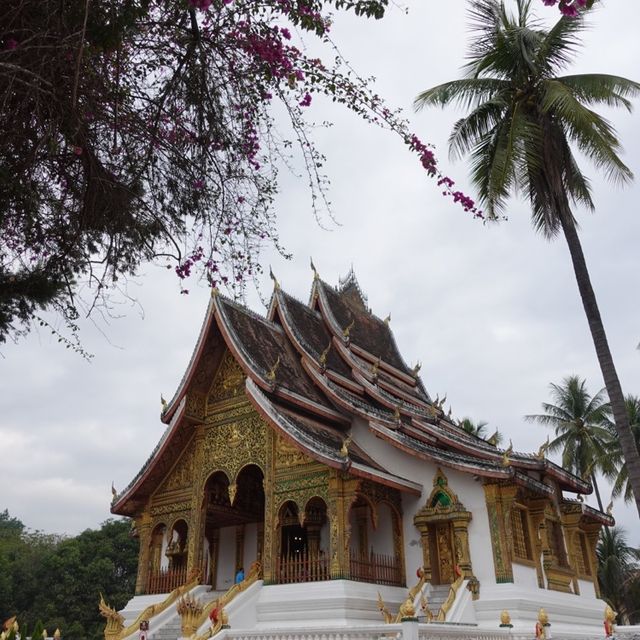 Haw Pha Bang and the Royal Palace