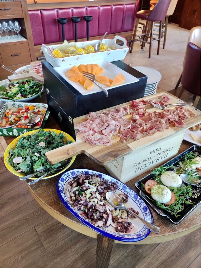 朋友係要嚟見嘅！美食加靚景必要有🇮🇹「AMA Ristorante」