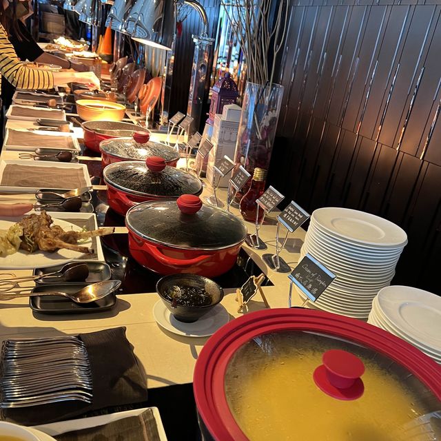 Cafe 103 lunch buffet 