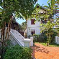 Staying UNESCO WORLD HERITAGE buildings, over100