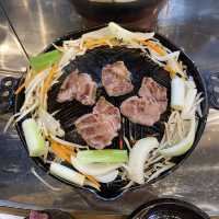 【北海道グルメ】生ラムを七輪で焼くジンギスカン専門店🐏✨