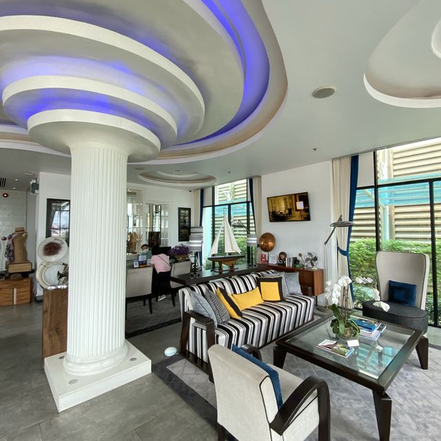 โรงแรมแนวคิวบาสีสันจัดจ้าน