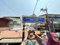 ตลาดน้ำอัมพวา เที่ยวใกล้กรุงเทพ