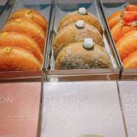 人氣網紅手工爆餡冬甩 🍩 @ Pinky Bakery 🧁