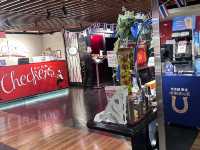 【臺北酒店】板橋凱撒大飯店：無邊泳池，熱情服務，完美體驗！