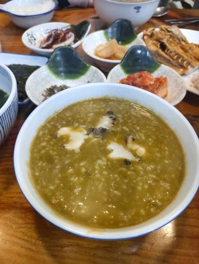 【釜山】アワビのお粥が大人気！朝食におすすめのお店