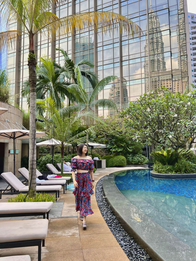 Luxury Hotel KL with BEST Twin Tower view!