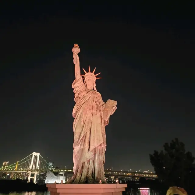 Exploring the Statue of Liberty Tokyo