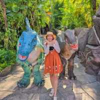 Dino Park Phuket Mini-golf ที่มาในตีม Jurassic 