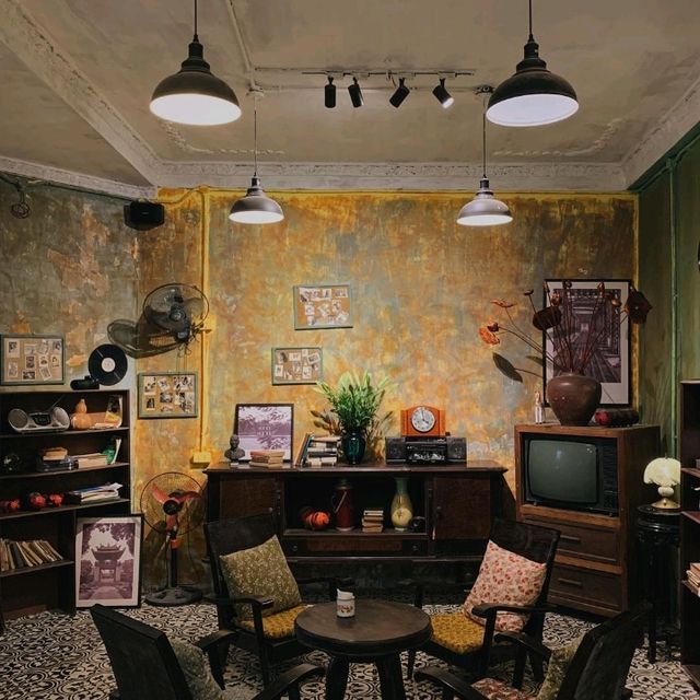 SECOND HOME CAFE