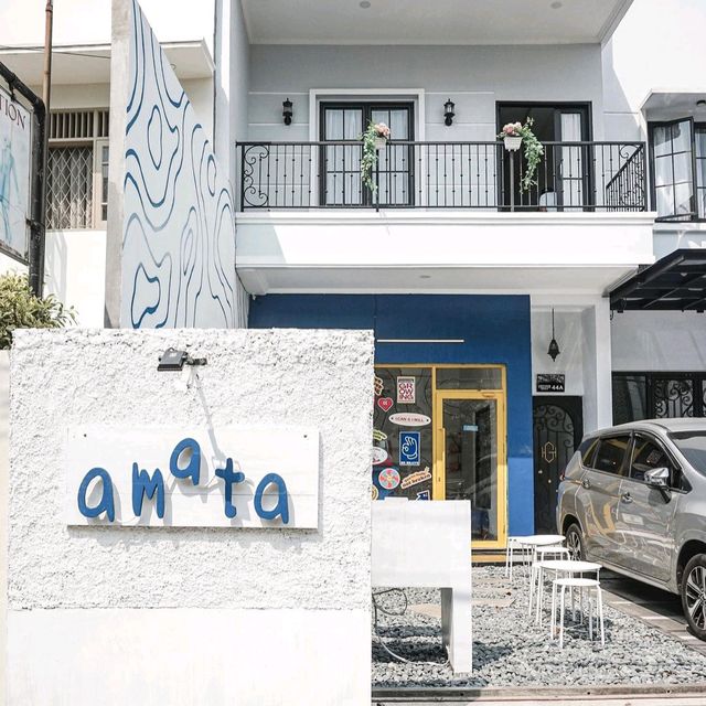 AMATA | CUTE COFFEE SHOP AT CEMPAKA PUTIH