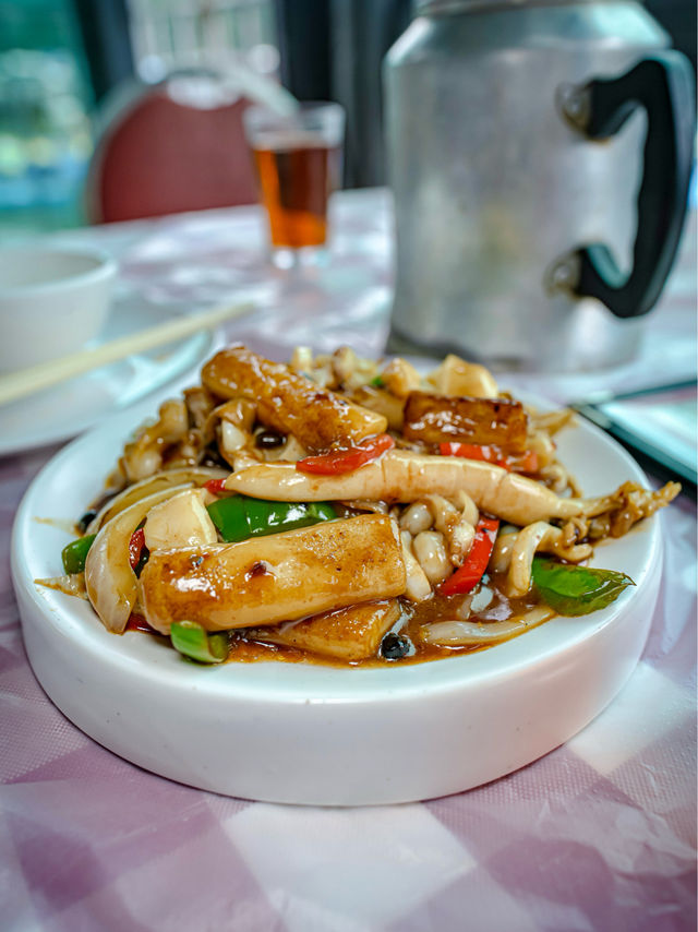 布袋澳發記海鮮，即開即食用料堅