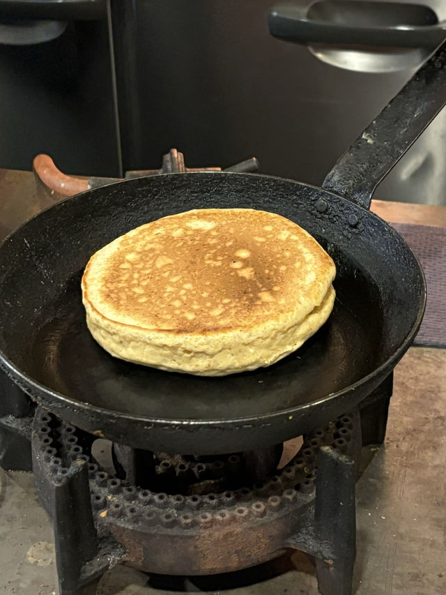 【福岡カフェ】鉄のフライパンで焼くホットケーキがおいしいカフェ