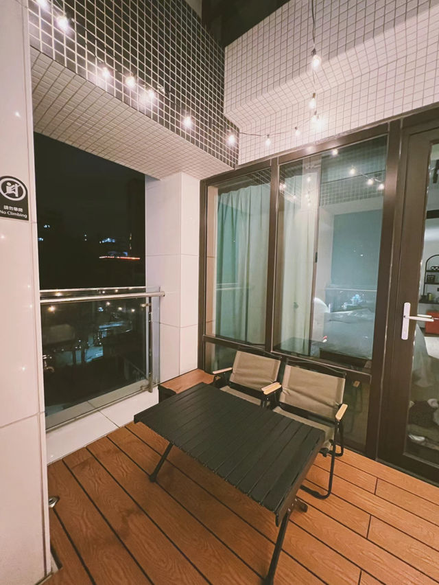 瀚寓夏天：質感簡約，房間有膠囊咖啡機