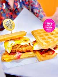 Trying #1 Waffle Sandwich In Town 🥪🇮🇩✨