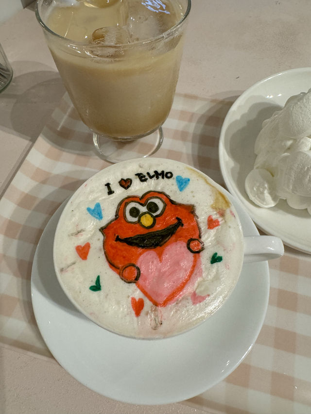 【福岡カフェ】自分でラテやケーキに絵が描ける?!体験型メニューがあるカフェ☕️
