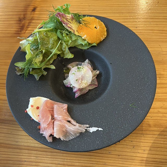 福岡おすすめランチ！りんごぶたのハンバーグ