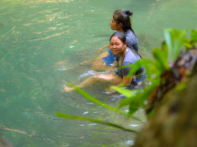 💦ว่ายน้ำ ดูปลา นอนแช่น้ำที่น้ำตกเอราวัณ