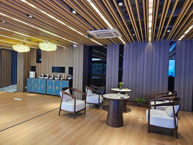 房間企理整潔寬敞的新酒店