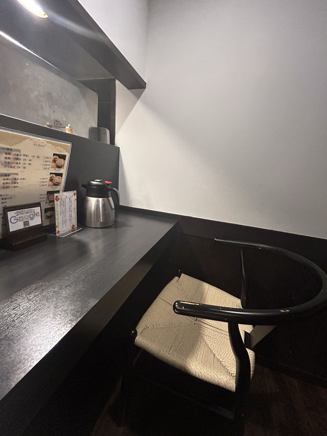 圧巻のビジュアル！！鴨蕎麦と親子丼