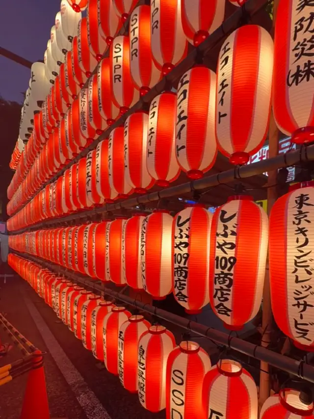 Shibuya Trend Tour: Experience the Vibrancy and Fashion of Tokyo