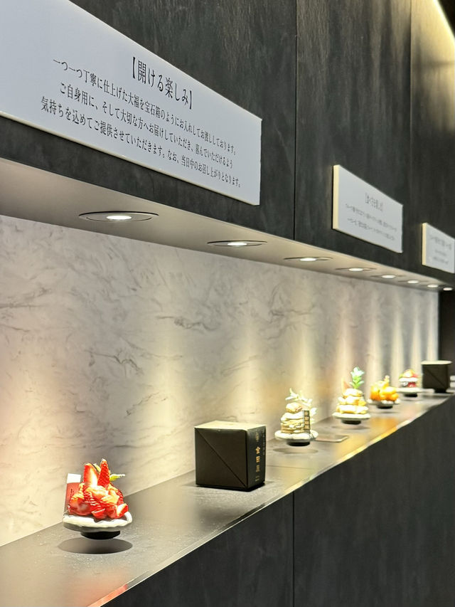 進化系フルーツ大福のカフェ✨