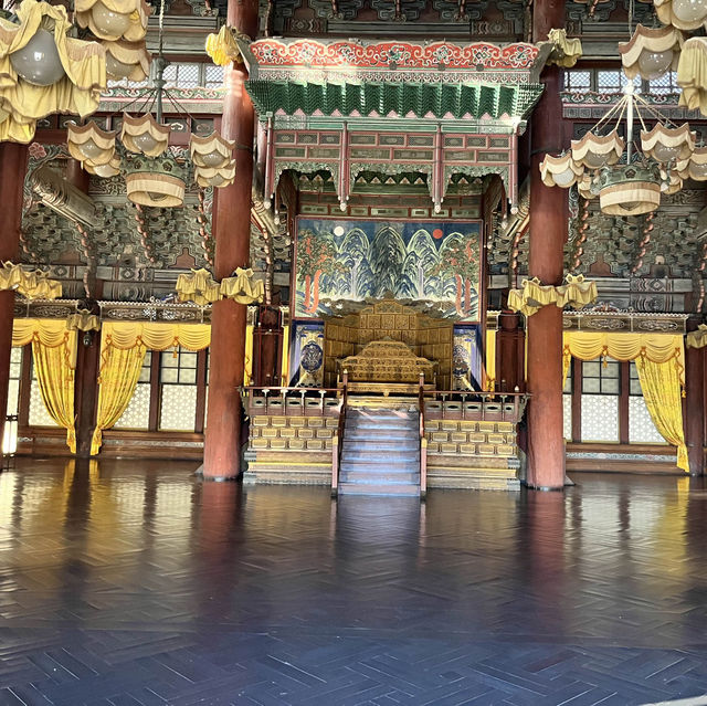 An Ancient rich 🇰🇷 history in Gyeongbokgung Palace