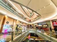深圳羅湖KK MALL - 京基百納空間：奢華購物與娛樂體驗的理想去處🛍️✨