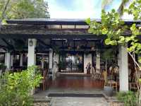 Breeze Cafe & Bistro