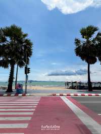 ร้านไอศกรีมที่หน้าโรงแรม Holiday Inn Pattaya