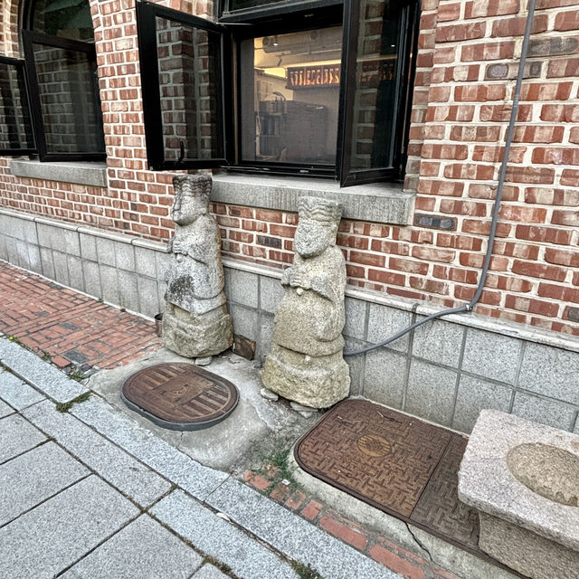 【韓国ソウル・安国】仁寺洞の路地裏にある鶏肉料理店「スイン仁寺洞 タッカンマリ本店」