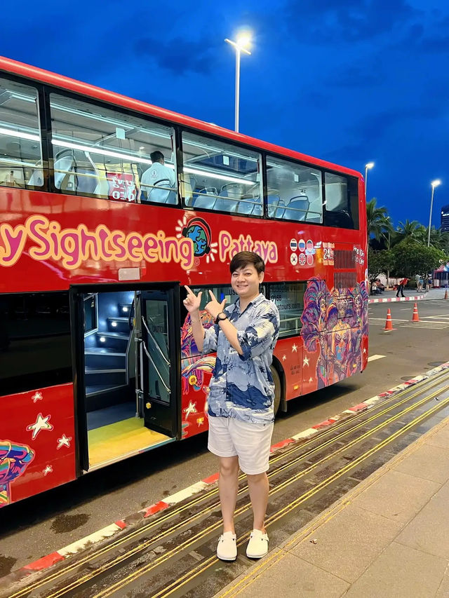 ชวนแฟนไปนั่งรถบัส 🚌 ชมวิวทะเล 🌊  🌴 , เมืองพัทยา