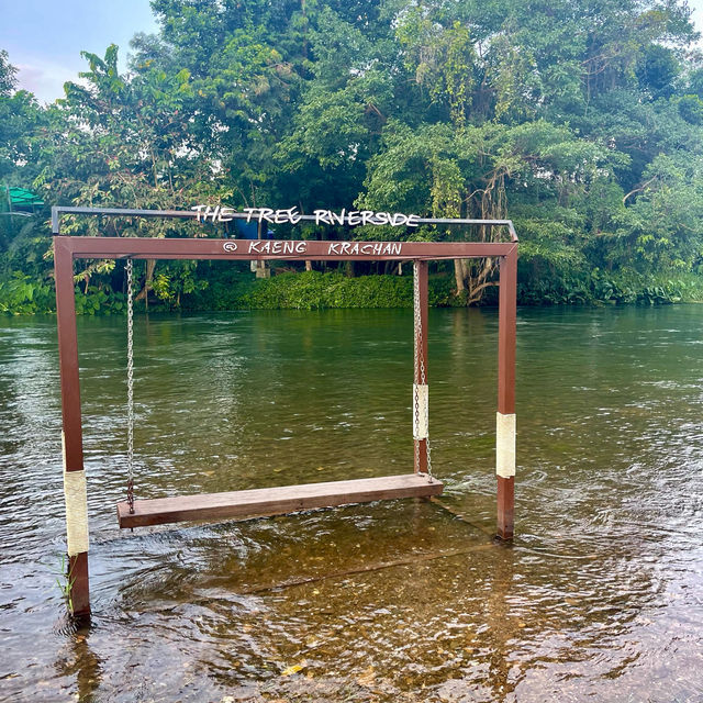 โรงแรม The tree riverside @แก่งกระจาน