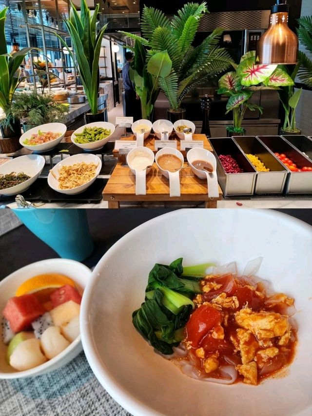 中山型人之選保利艾美酒店