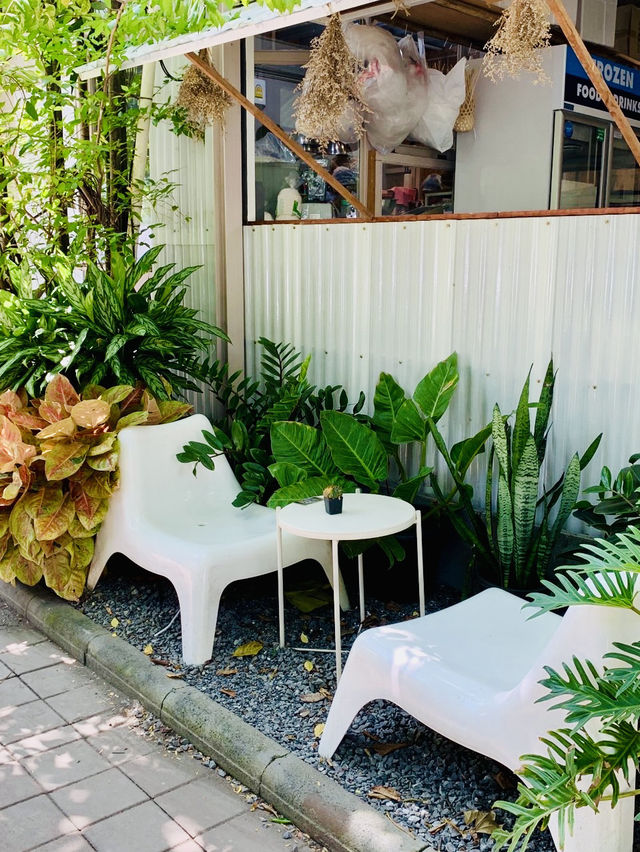 ร้านลับ ที่มีเค้กมะพร้าวอร่อยมาก
