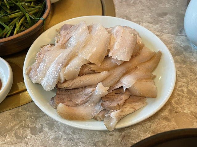 부산 돼지국밥 맛집, 거대 돼지국밥