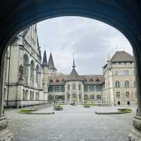 Top of Zurich and day trip