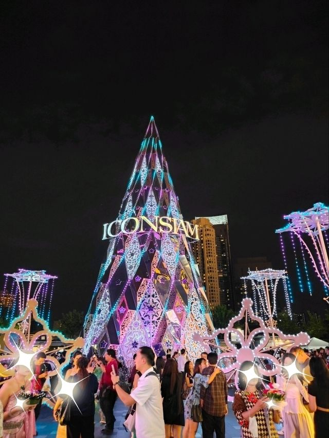 🌲ชมต้นคริสต์มาสไอคอนสยาม