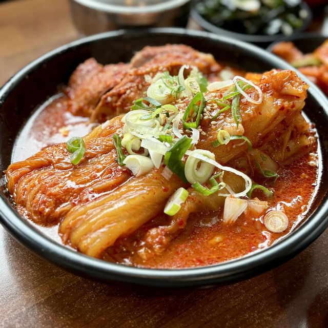 【韓国ソウル・安国】本場のキムチチムが美味しいお店「ブクチョントダム」