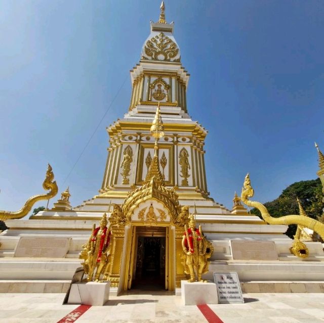 พระธาตุมรุกขนคร 