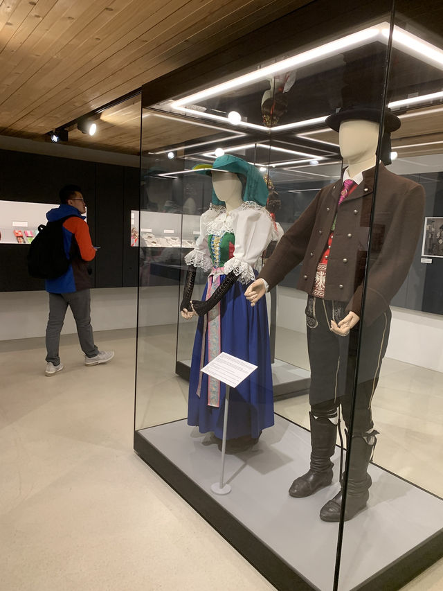 Charming Kastelruth: A Cultural Stroll on a Gloomy Morning