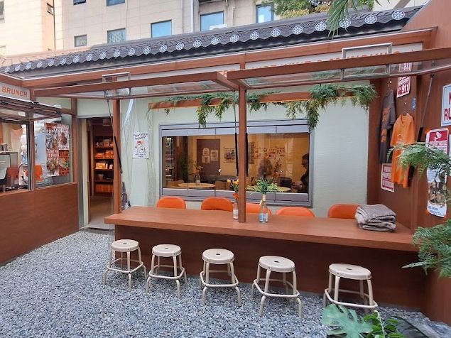 🇰🇷韓国【Paint Coffee & Bar Euljiro Branch】