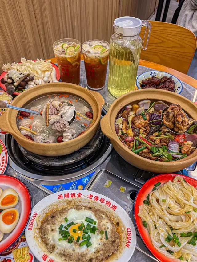 Shenzhen · Rongshutou Chicken Pot.