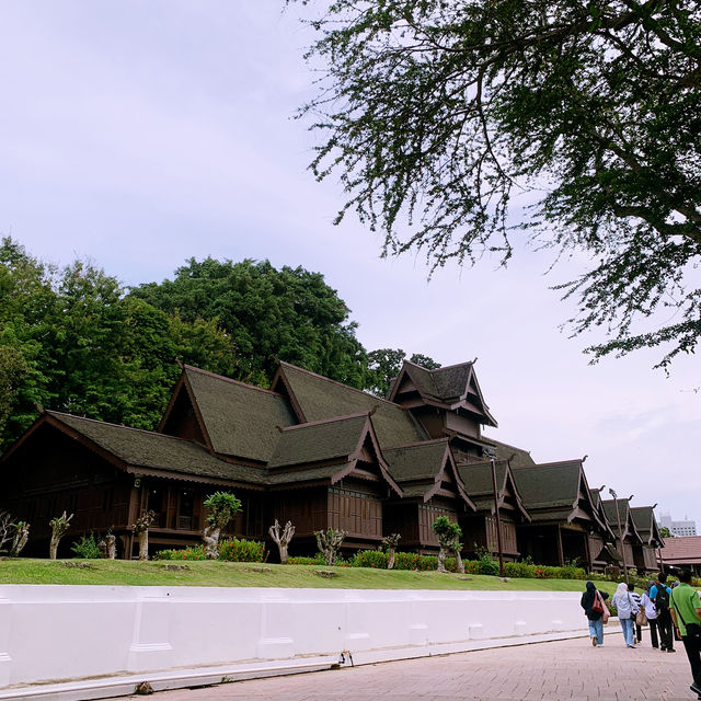 Where History Reigns: The Melaka Sultanate Palace Museum Experience