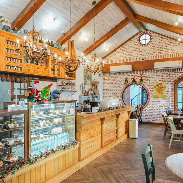 📍 Blue Fable House 🍝🍰🫖