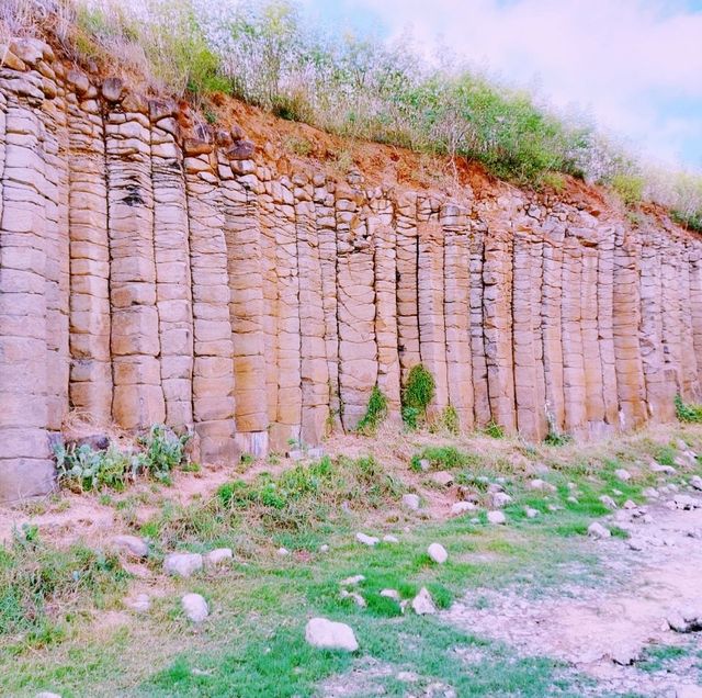 澎湖池西岩瀑——大自然雕刻的壯麗奇景