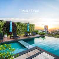 มาพักผ่อนโรงแรมใจกลาง สระว่ายน้ำวิวสวย ทำเลดีสะดวก